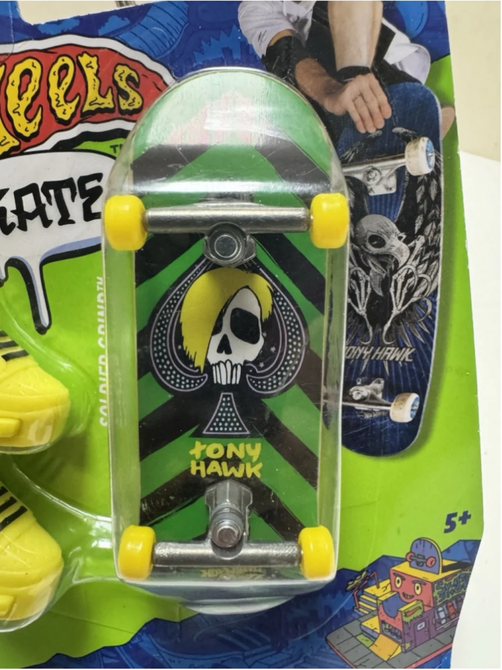 Hot Wheels Skate Tony Hawk Soldier Grind Mini Skateboard 2/8 Yellow Finger Shoes